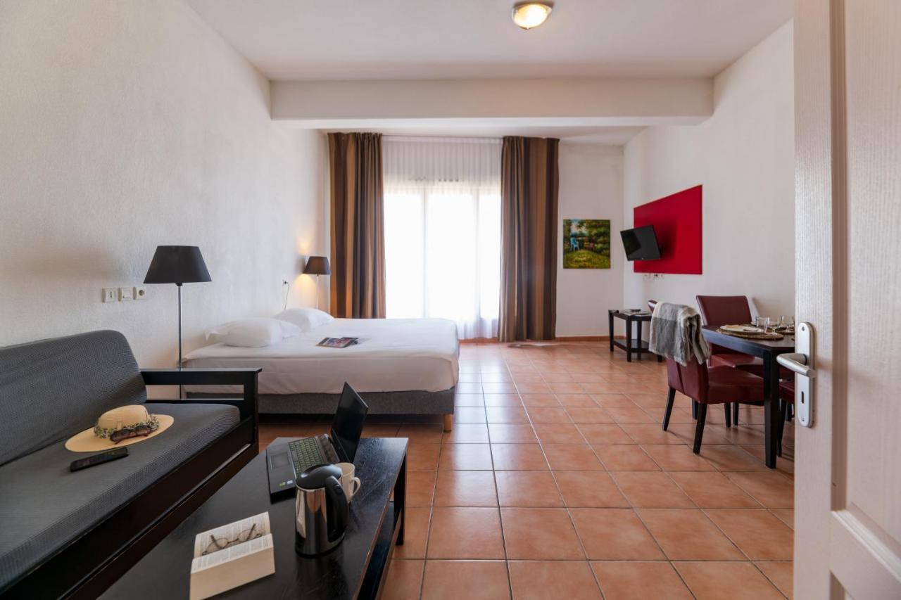 Cerise Carcassonne Sud Hotel ภายนอก รูปภาพ