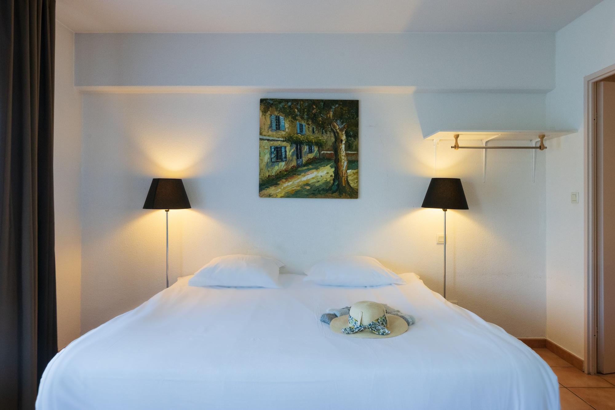 Cerise Carcassonne Sud Hotel ภายนอก รูปภาพ