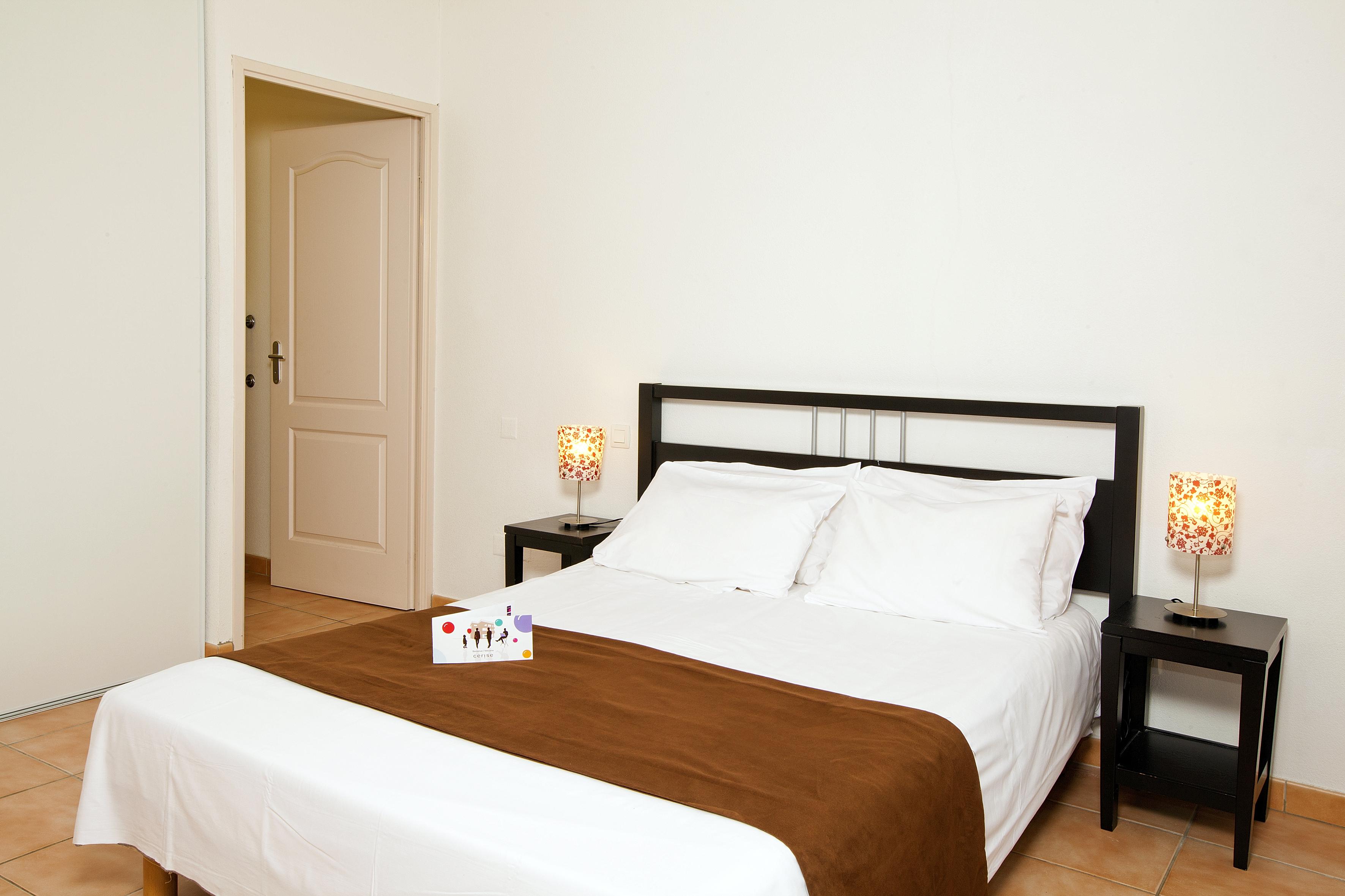 Cerise Carcassonne Sud Hotel ภายนอก รูปภาพ