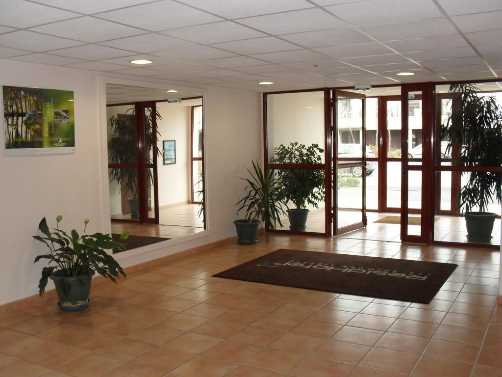 Cerise Carcassonne Sud Hotel ภายนอก รูปภาพ